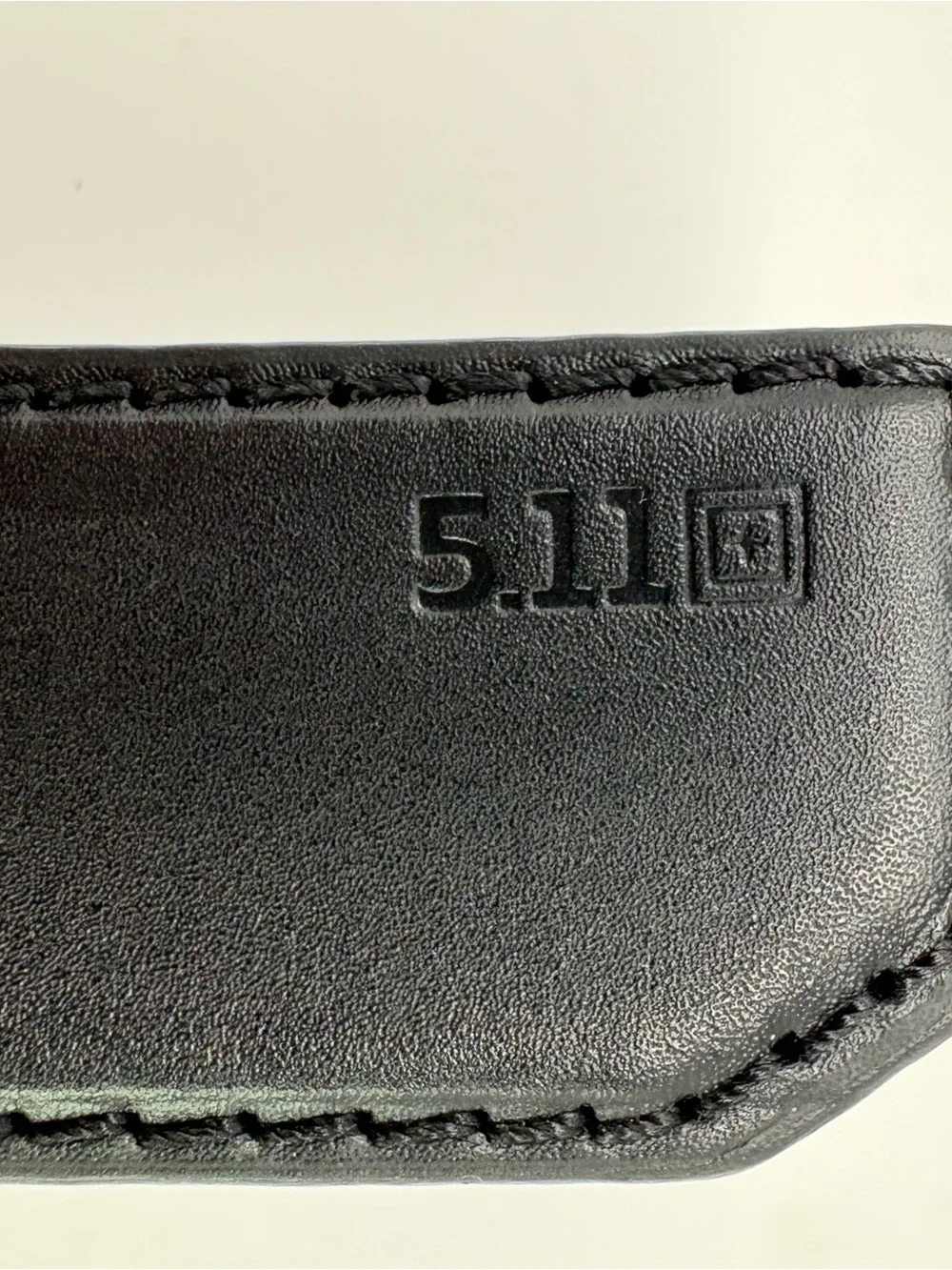 NWT 5.11 Tactical Leather Belt 2XL Heavy Duty CCW Belt Black Silver Buckle
